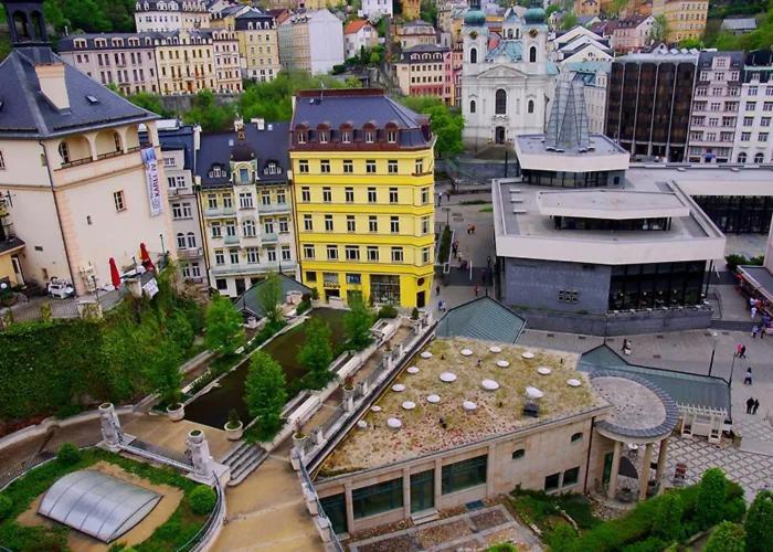Hotel Ester Карлови Вари Екстериор снимка